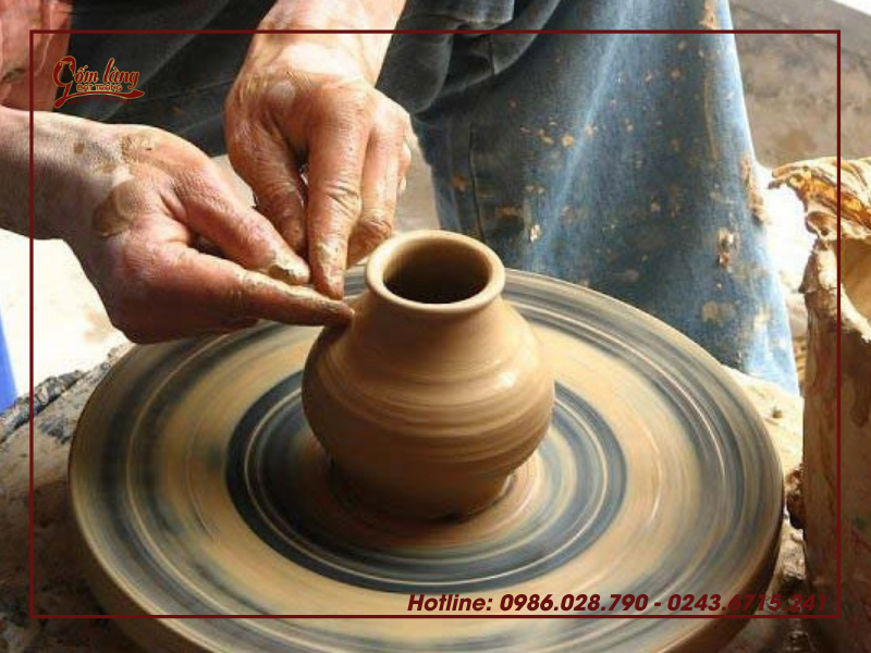 Nguyên liệu sản xuất gốm sứ Bát Tràng là gì?